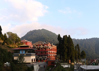 Hotel Chhuti, Lava